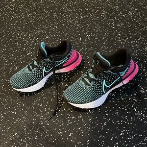 Nike React Infinity Flyknit | Women’s Running Shoes